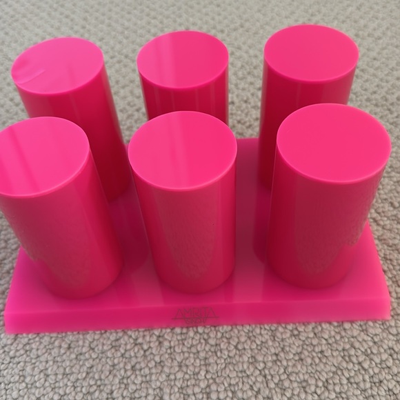 Amrita Singh Hot pink bangle holder - Picture 2 of 8